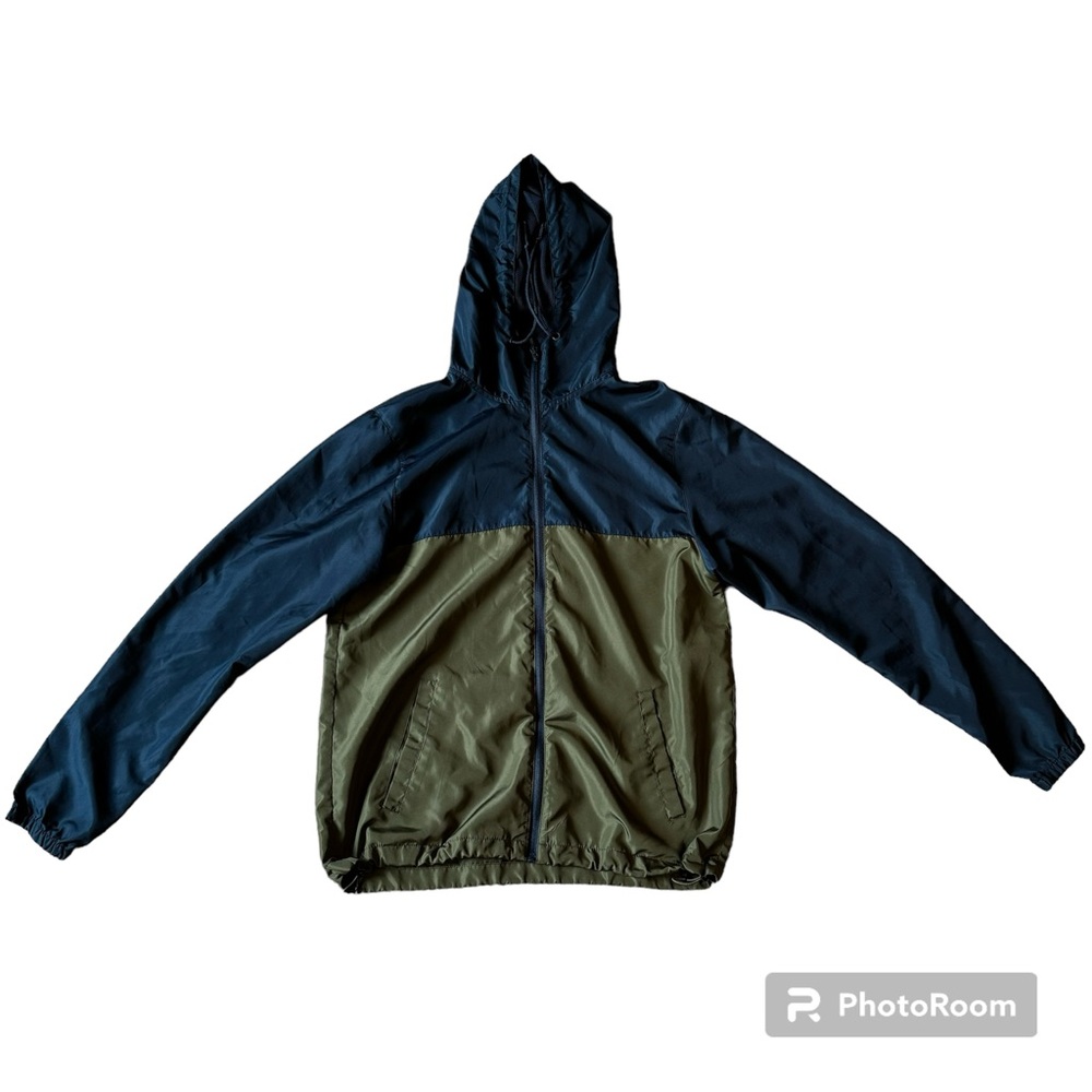 Independent blue green windbreaker